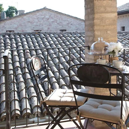 Residenza Porta Perlici Assisi Apartment Exterior photo